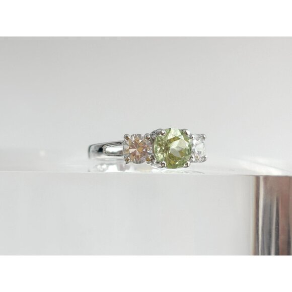 Peridot & CZ Gemstone Adorned Minimalist Sterling Silver 925 Vintage Ring - sz 7 - Picture 4 of 16